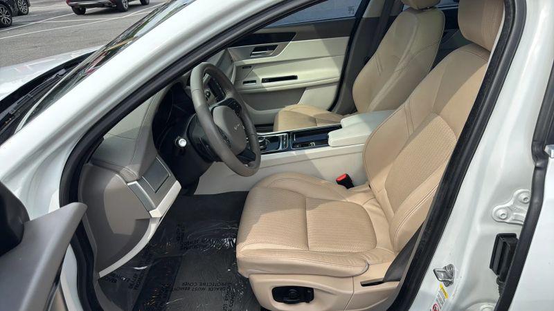 2017 Jaguar XF 20d Premium