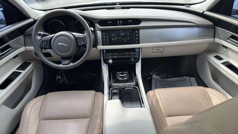 2017 Jaguar XF 20d Premium