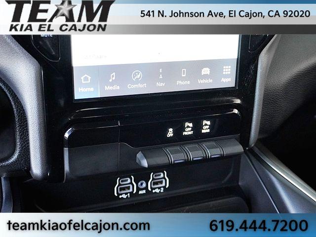 2025 Ram 1500 Big Horn Crew Cab 4x4 5'7" Box