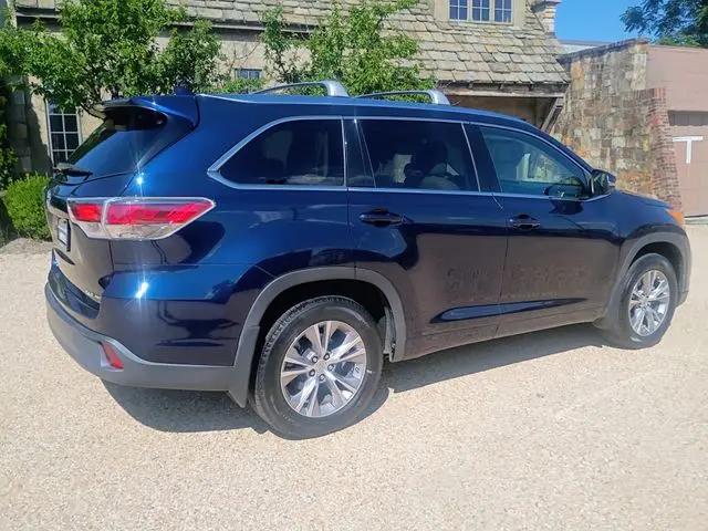 2014 Toyota Highlander XLE V6