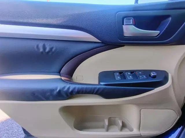 2014 Toyota Highlander XLE V6