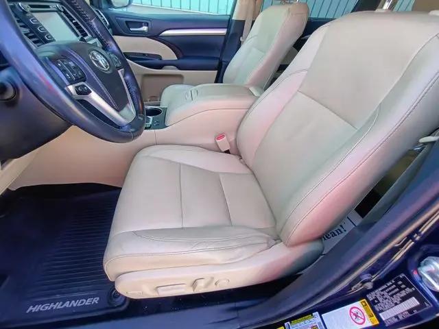 2014 Toyota Highlander XLE V6