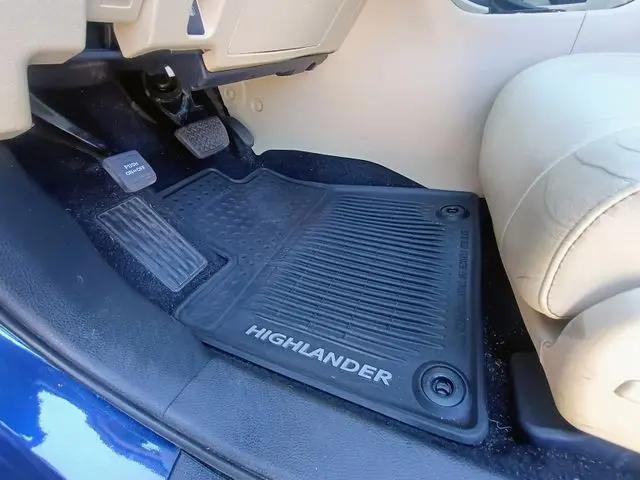 2014 Toyota Highlander XLE V6