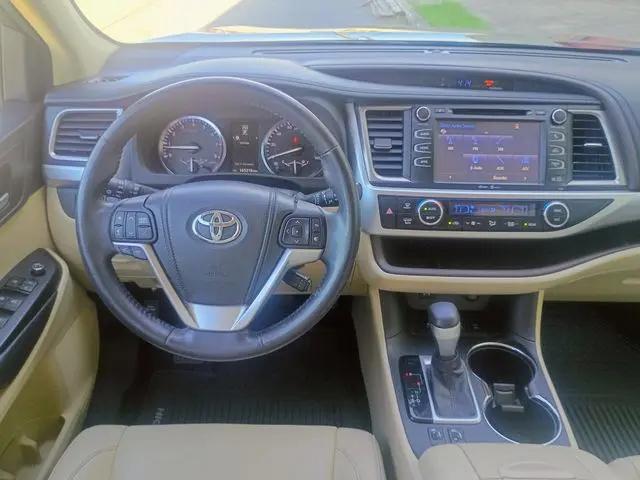 2014 Toyota Highlander XLE V6