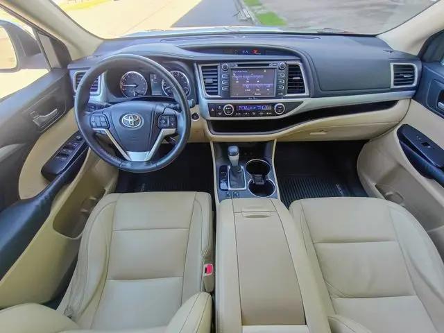 2014 Toyota Highlander XLE V6