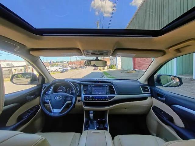2014 Toyota Highlander XLE V6