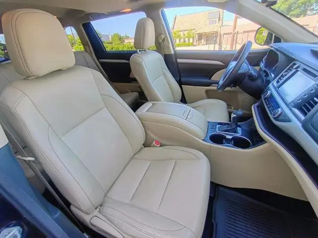 2014 Toyota Highlander XLE V6