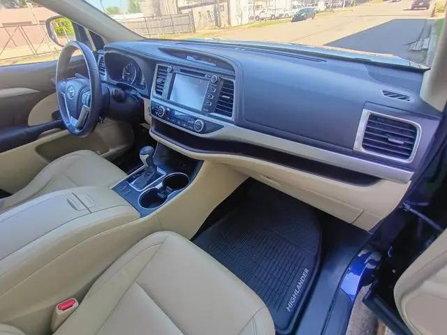 2014 Toyota Highlander XLE V6