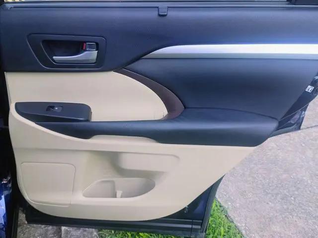2014 Toyota Highlander XLE V6