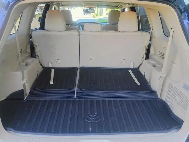2014 Toyota Highlander XLE V6