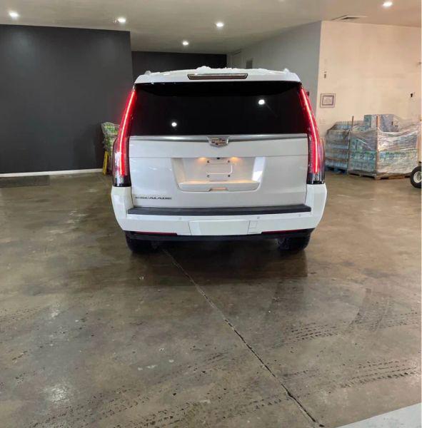 2015 Cadillac Escalade ESV Premium
