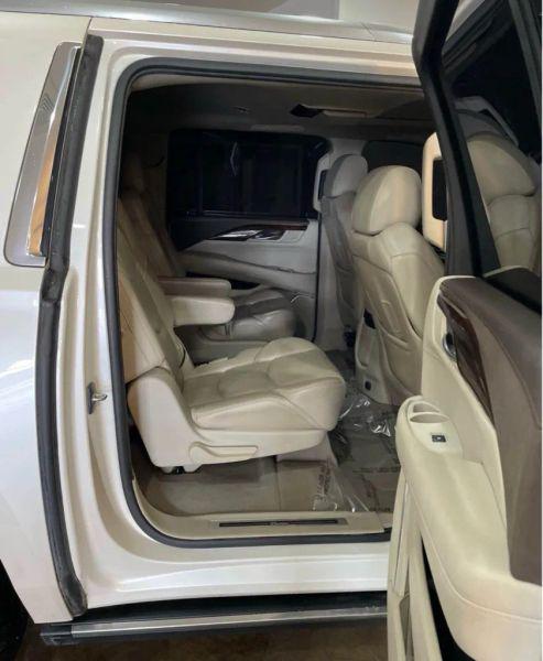 2015 Cadillac Escalade ESV Premium