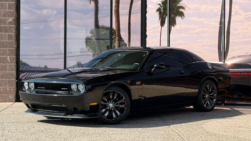2014 Dodge Challenger SRT8 Core