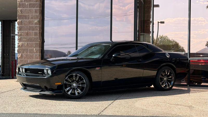 2014 Dodge Challenger SRT8 Core