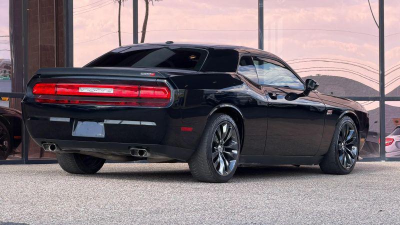2014 Dodge Challenger SRT8 Core