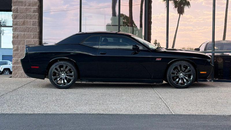 2014 Dodge Challenger SRT8 Core