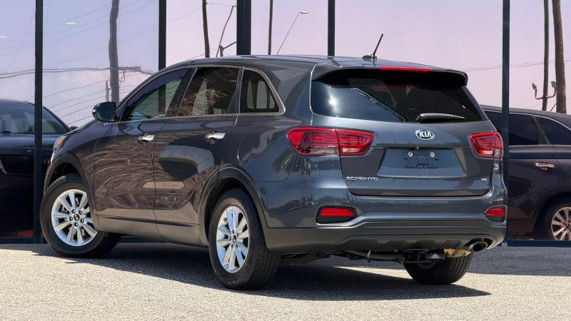 2019 Kia Sorento 3.3L LX