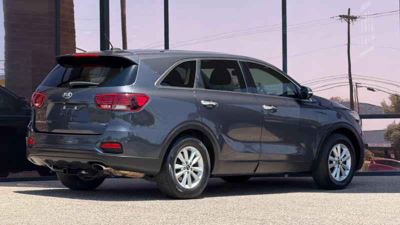 2019 Kia Sorento 3.3L LX