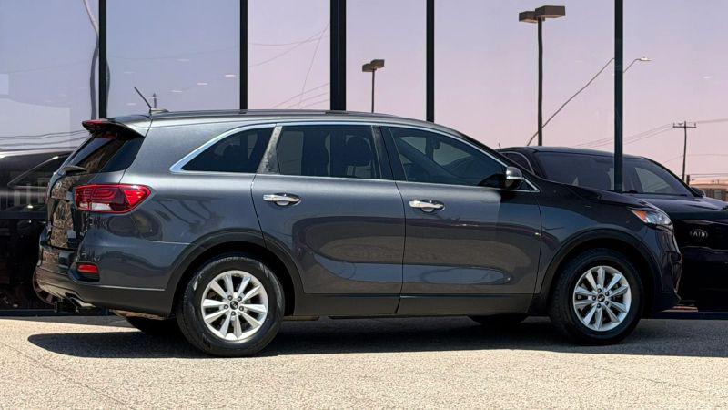 2019 Kia Sorento 3.3L LX