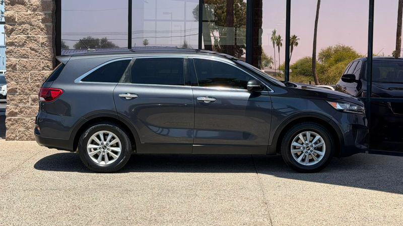 2019 Kia Sorento 3.3L LX