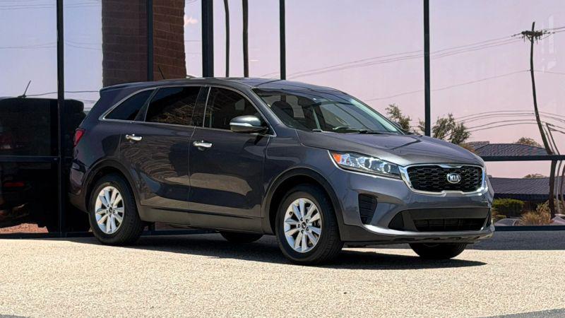 2019 Kia Sorento 3.3L LX