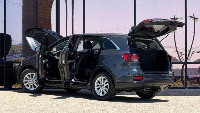 2019 Kia Sorento 3.3L LX