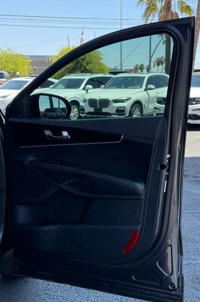 2019 Kia Sorento 3.3L LX