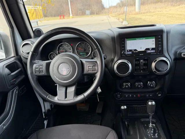 2013 Jeep Wrangler Unlimited Sahara
