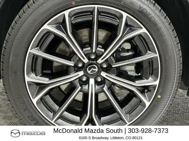 2025 Mazda CX-70 Premium Package