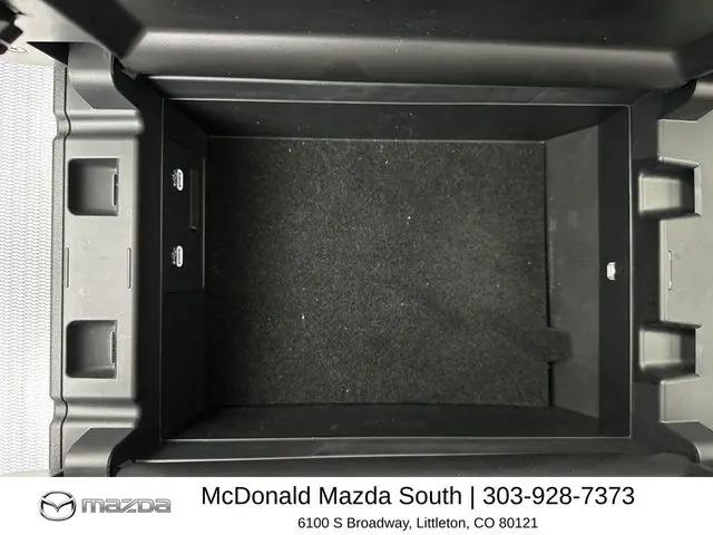 2025 Mazda CX-70 Premium Package