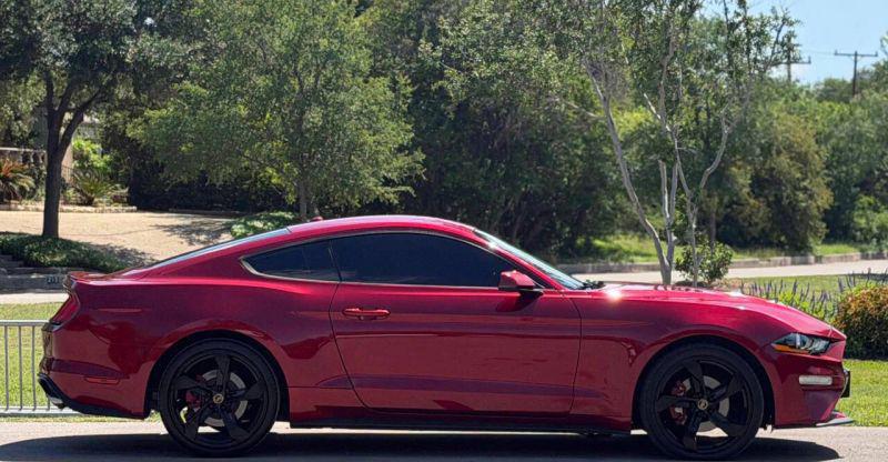 2018 Ford Mustang EcoBoost