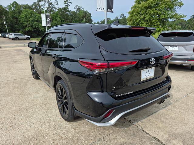 2023 Toyota Highlander XSE