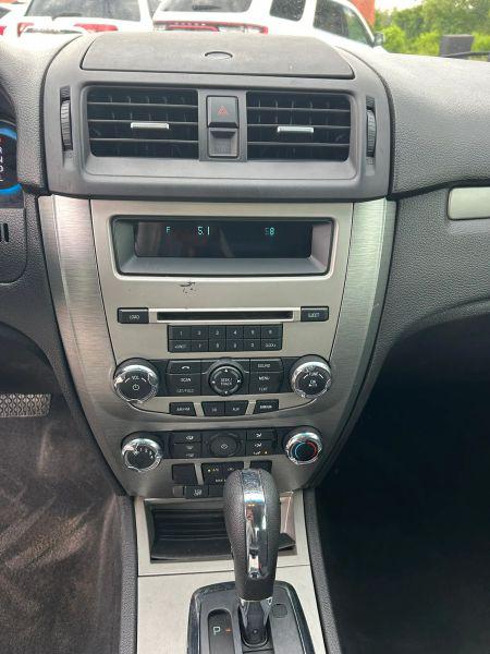 2012 Ford Fusion SE
