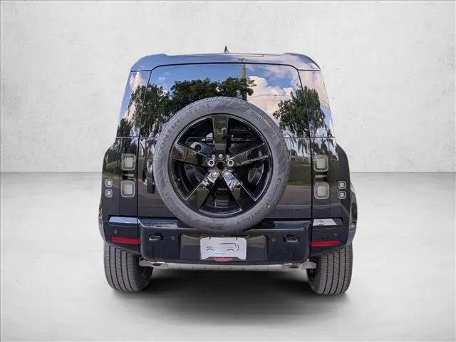 2026 Land Rover Defender P400 X-Dynamic SE