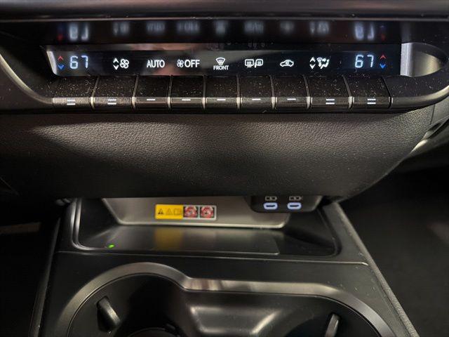 2025 Lexus 300 Premium