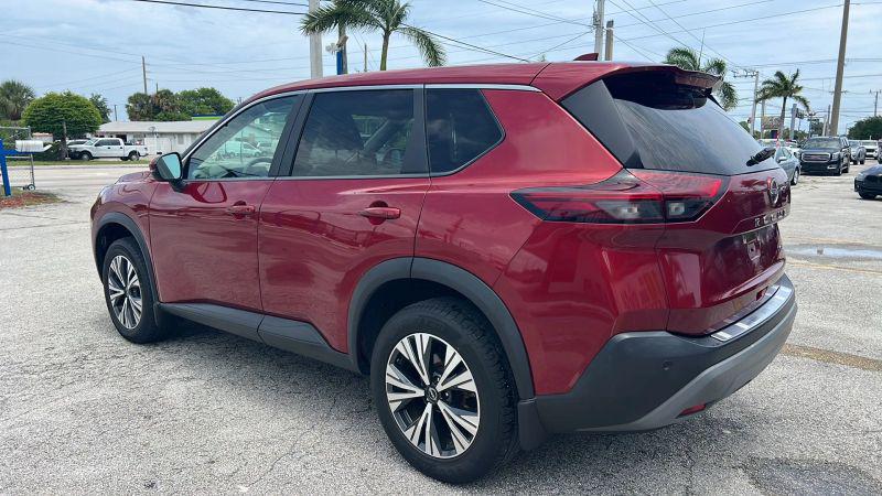 2022 Nissan Rogue SV FWD