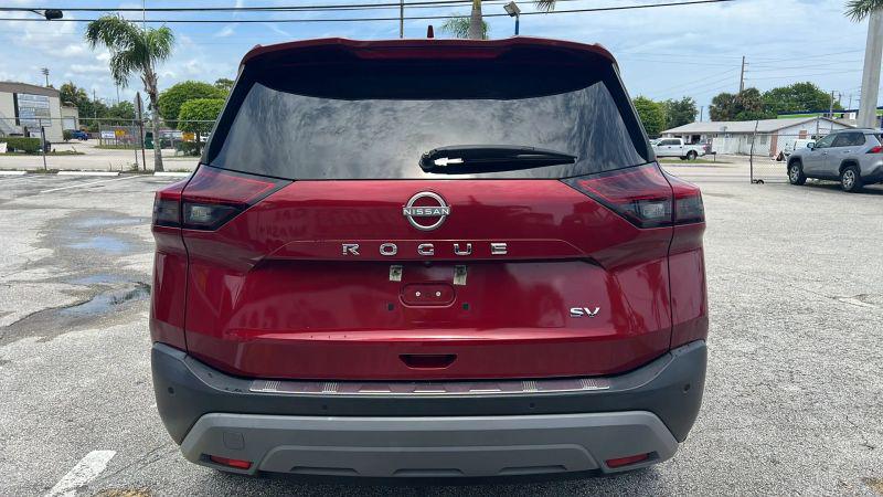 2022 Nissan Rogue SV FWD