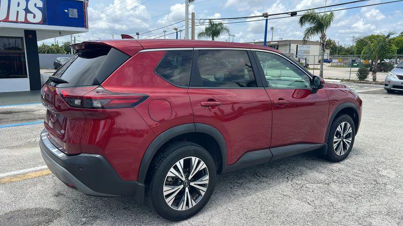 2022 Nissan Rogue SV FWD