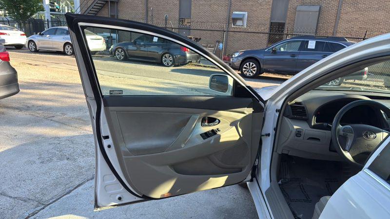 2009 Toyota Camry LE