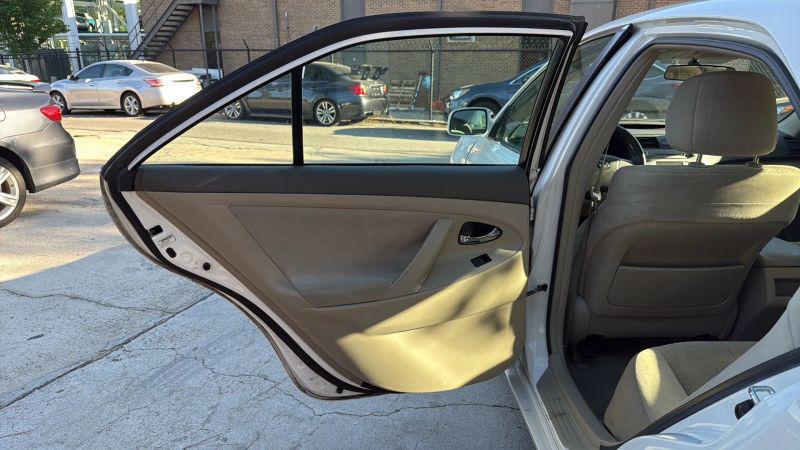 2009 Toyota Camry LE
