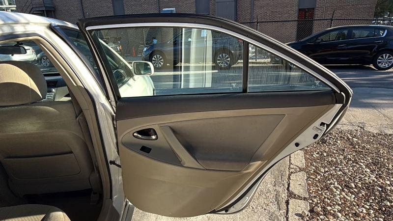 2009 Toyota Camry LE