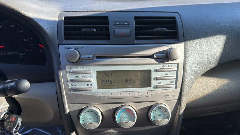 2009 Toyota Camry LE