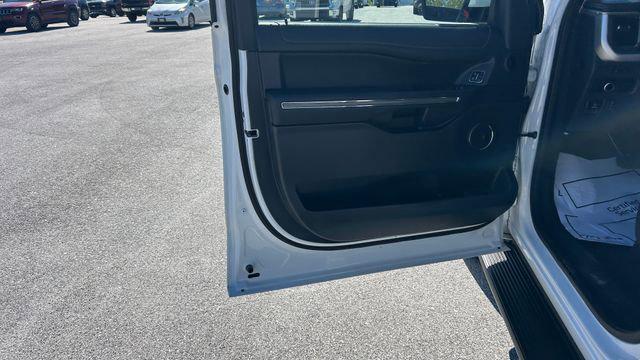 2024 Ford Expedition XLT MAX