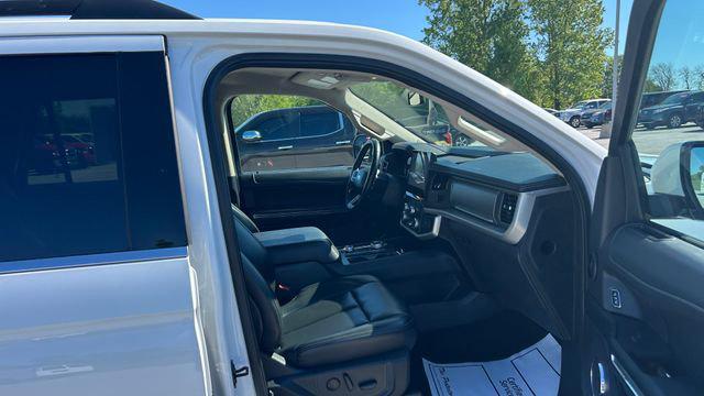 2024 Ford Expedition XLT MAX