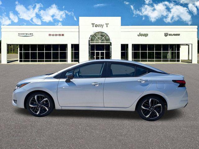 2024 Nissan Versa 1.6 SR