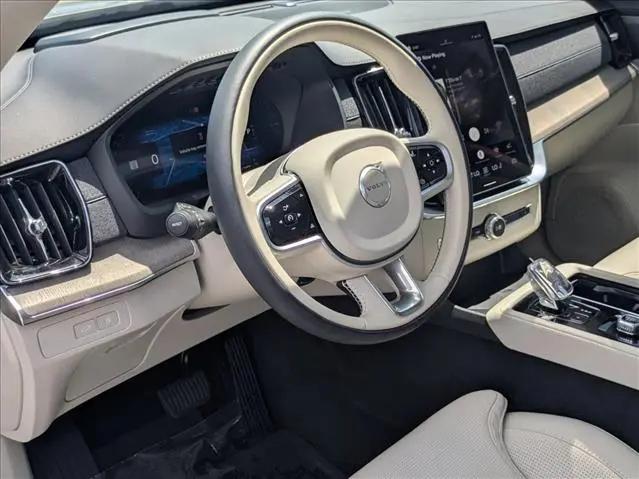 2025 Volvo XC90 Plug-In Hybrid T8 Ultra 7-Seater
