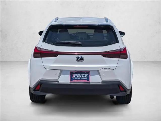 2024 Lexus UX 250h Premium