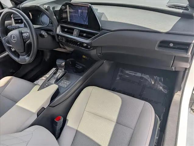 2024 Lexus UX 250h Premium