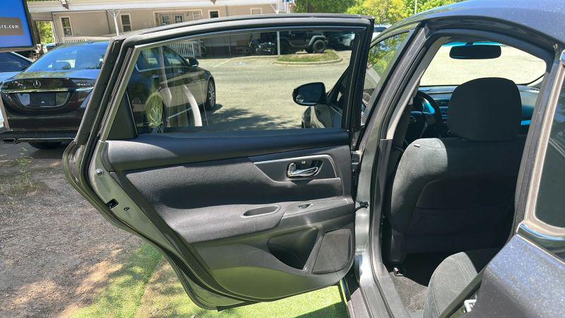 2015 Nissan Altima 2.5 SV