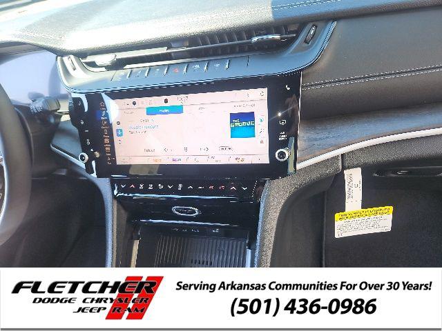 2026 Jeep Grand Cherokee Altitude 4x2